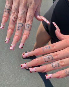 Cute cherry nails 
